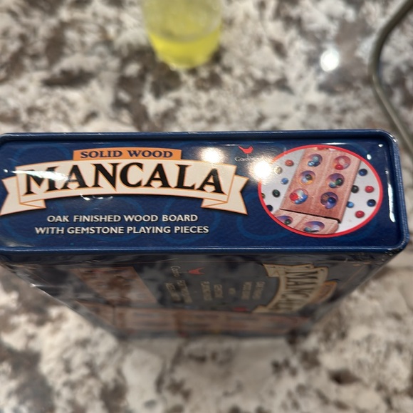 Solid wood 🪵 Mancala Oak finish wood board wit gemstone pieces in tin case - Picture 5 of 6